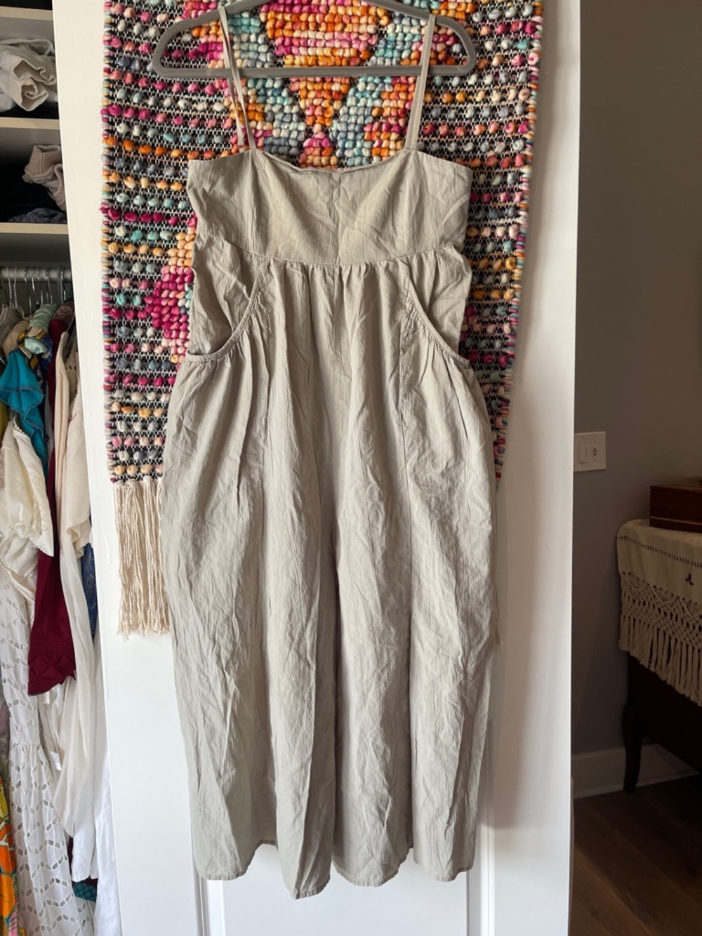 Women's Neutral Sleeveless Linen-Blend Jumpsuit